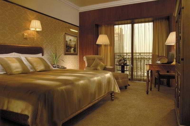 Howard Johnson Regal Court Hotel Beijing Room photo